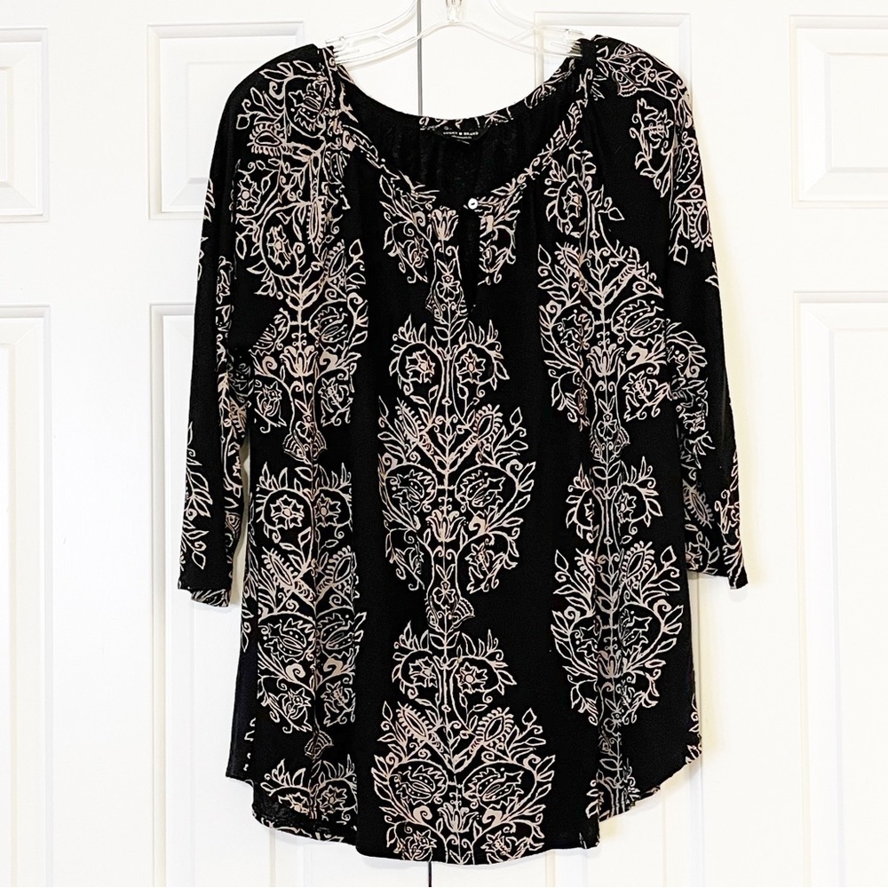 Lucky Brand Black & Beige 3/4 sleeve flowy tunic style boho key hole top. 1X
